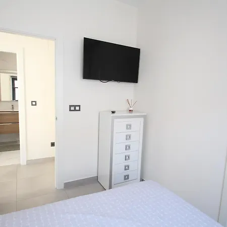 Willa Designer With Pool